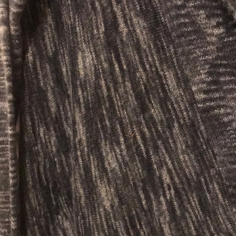 Cardigan - Picture 2 of 3